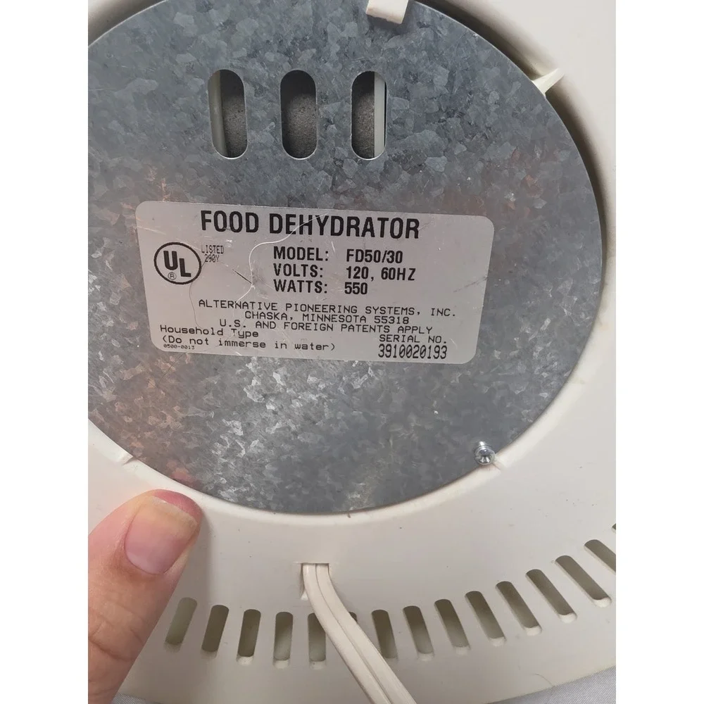 American Harvest FD50/30 Food Dehydrator 550W Beige/White Temp Control 4 Trays